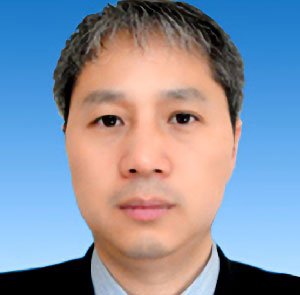 对照阅读在历任科主任朱大成教授