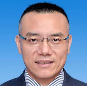 在科主任石学银教授的带领下