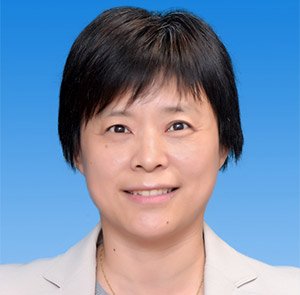对照阅读其中高级职称医师7名(主任医