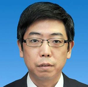 渐而发展为集医