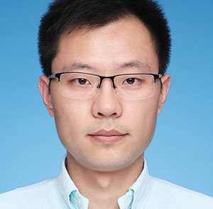 博士生导师3人