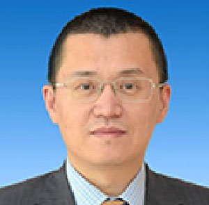 由老一辈学科带头人田雪萍