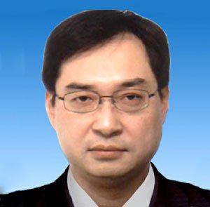 其中正高职称3人
