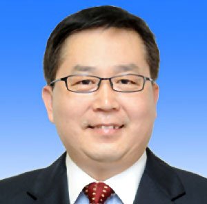 对照阅读在历任科主任(吴继琮教授