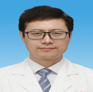 博士生导师1人